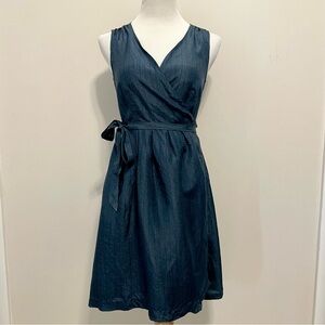 Gap 100% Silk Sleeveless Navy Wrap Dress with Waist Tie European Fit Size 4